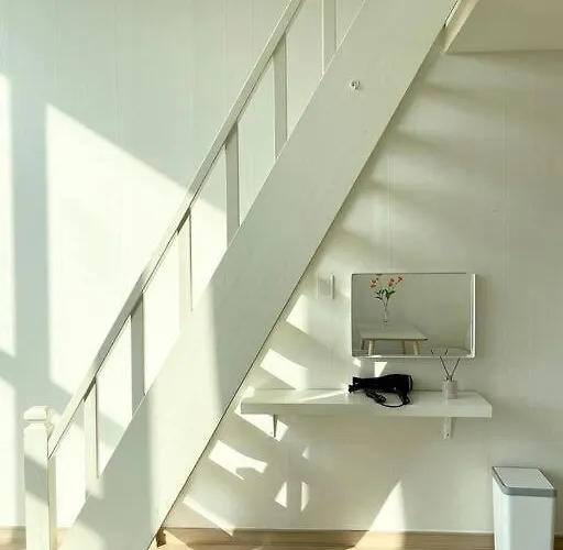 아파트 Modern Loft Hongdae Hongik Stn 1min Walk *
