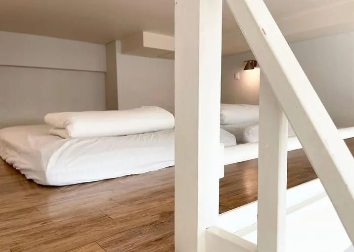 Modern Loft Hongdae Hongik Stn 1min Walk 아파트 *